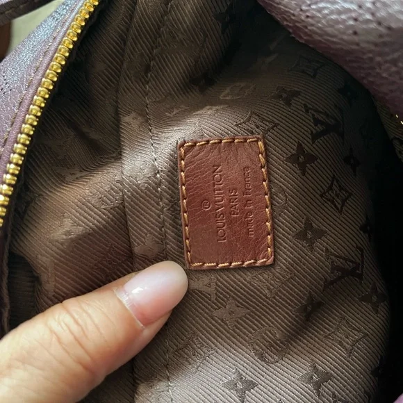 Louis Vuitton Deep Purple Hobo Bag - Picture 3 of 4